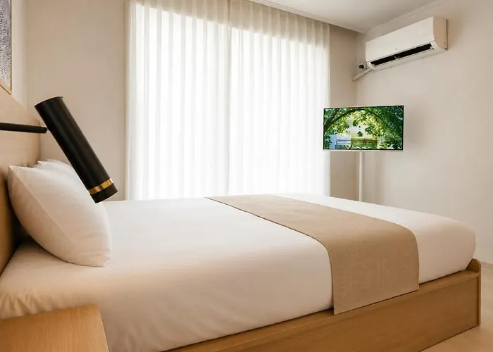 아파트 Grand Opening Ddp 10 Min Myeongdong 20 Min *